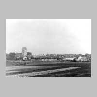 001-0028 Blick auf die Schaller Chaussee und die Stadt Allenburg.jpg